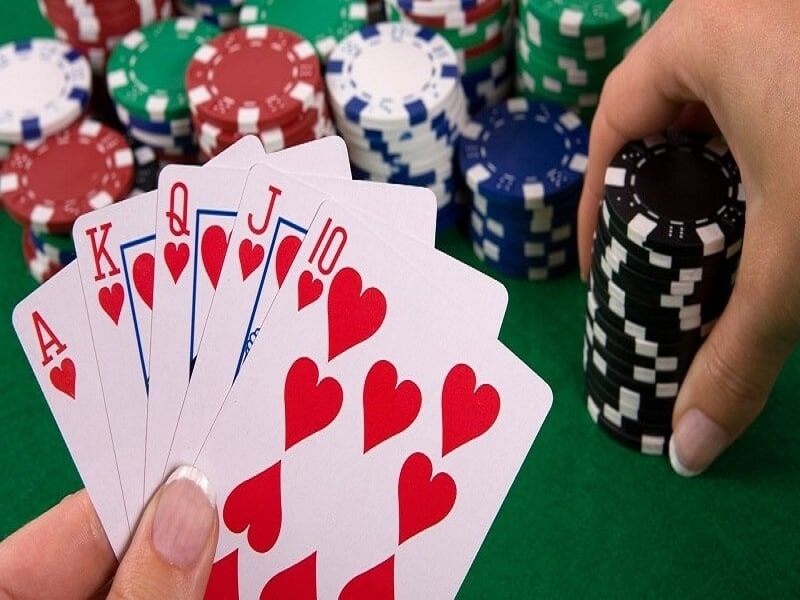 68gamebai reviews Sảnh chúa là bộ bài mạnh nhất trong Poker